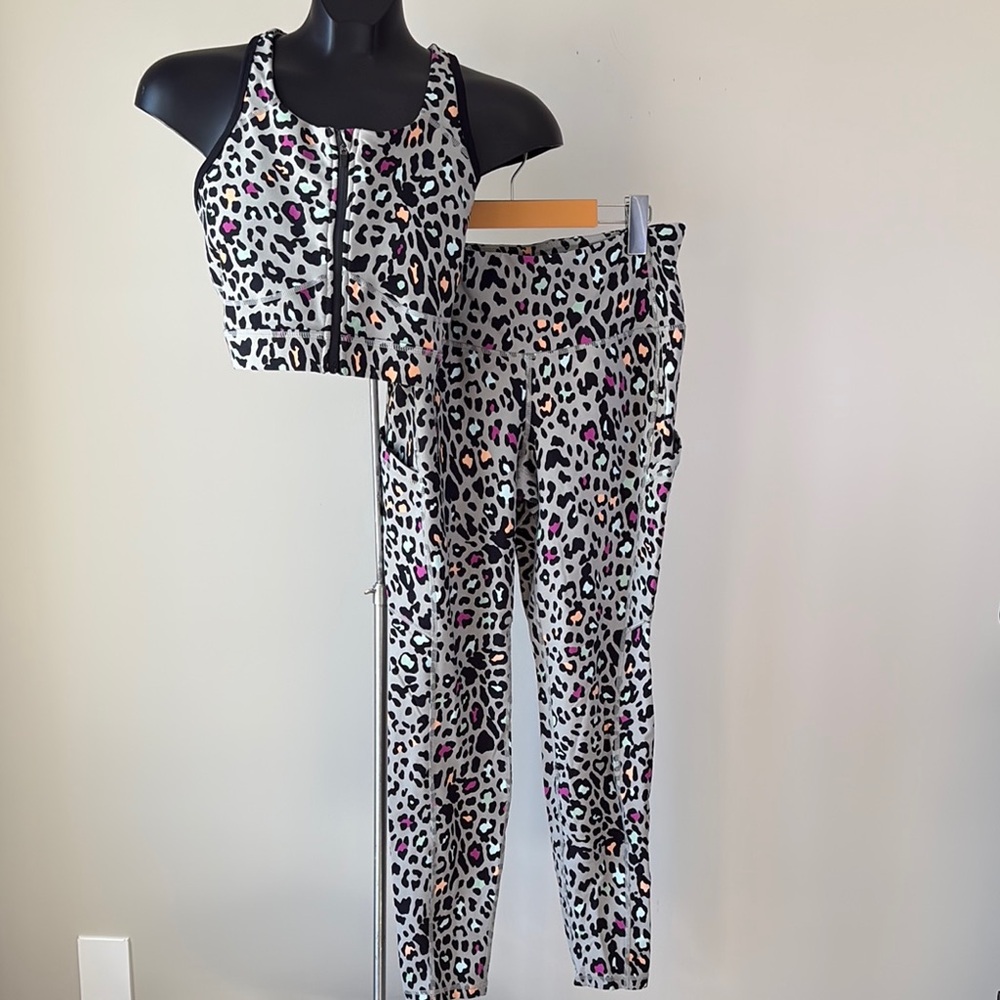 Torrid Multicolor Leopard Print Leggings Set